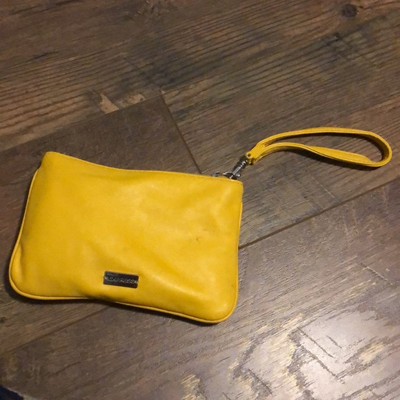 Express wristlet - Picture 2 of 4